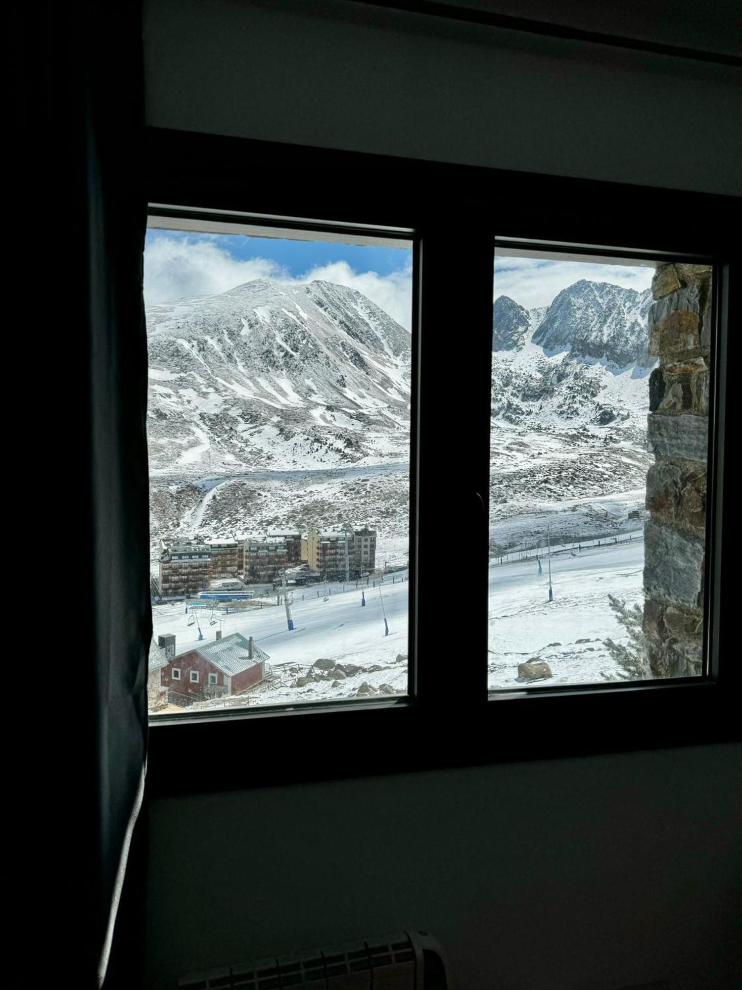 Ferienwohnung Lux Aigle "Acceso Directo A Pistas" Pas De La Casa Exterior foto