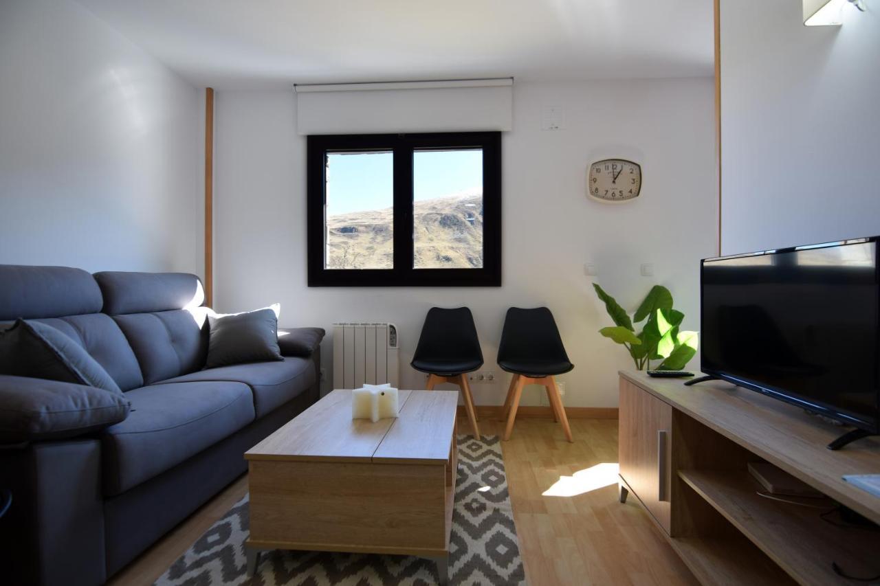 Ferienwohnung Lux Aigle "Acceso Directo A Pistas" Pas De La Casa Exterior foto